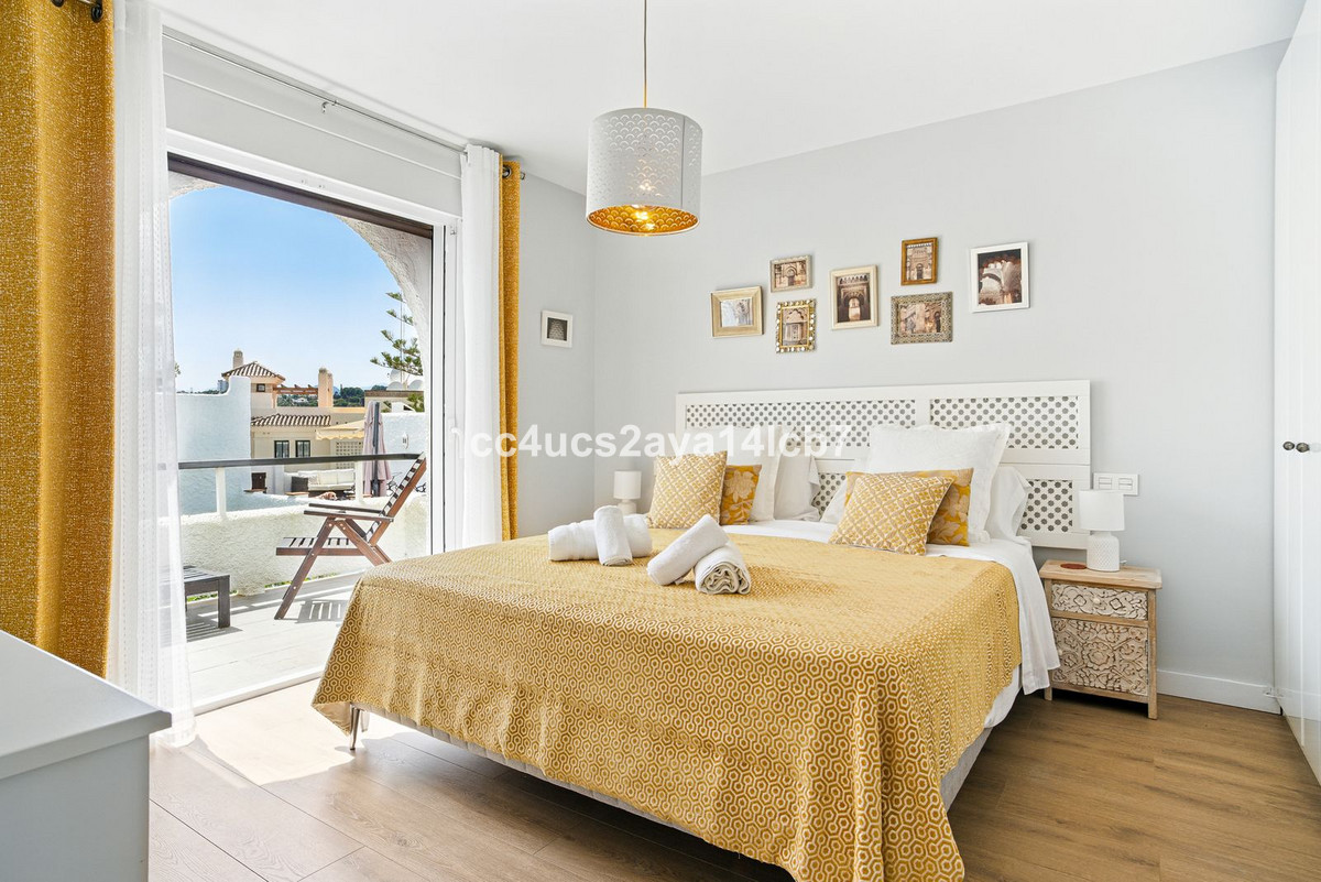 3 Bed Townhouse for sale in Nueva Andalucía Costa Del Sol, Málaga, Spain