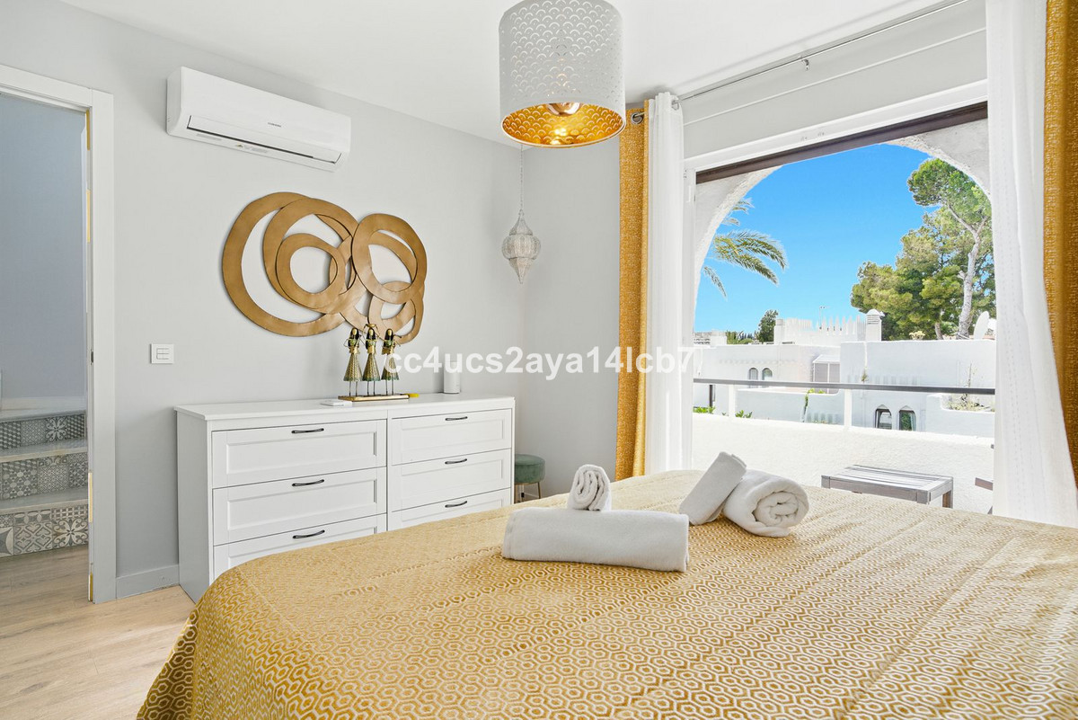 3 Bed Townhouse for sale in Nueva Andalucía Costa Del Sol, Málaga, Spain