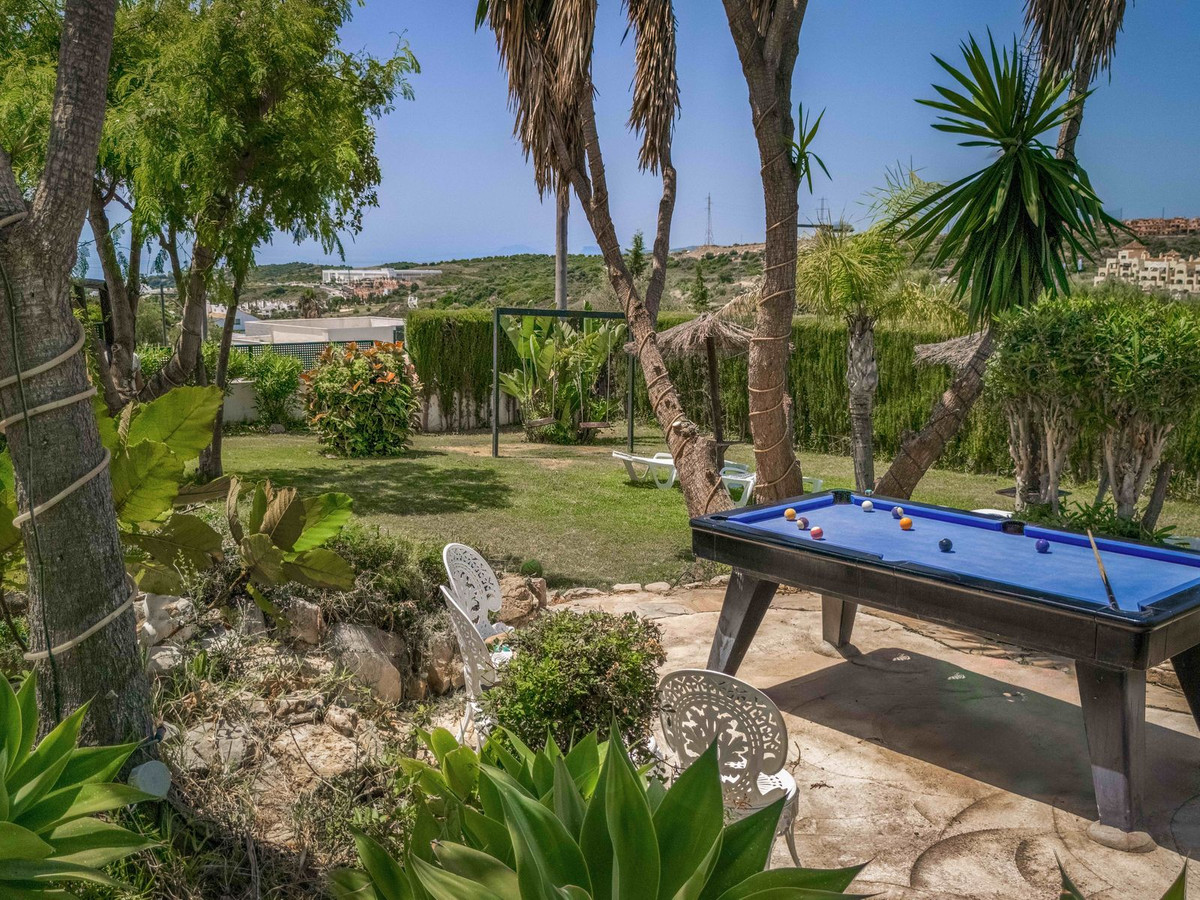 Se vende Villa - Chalet de 6 dormitorios en Costa Del Sol, Málaga, España
