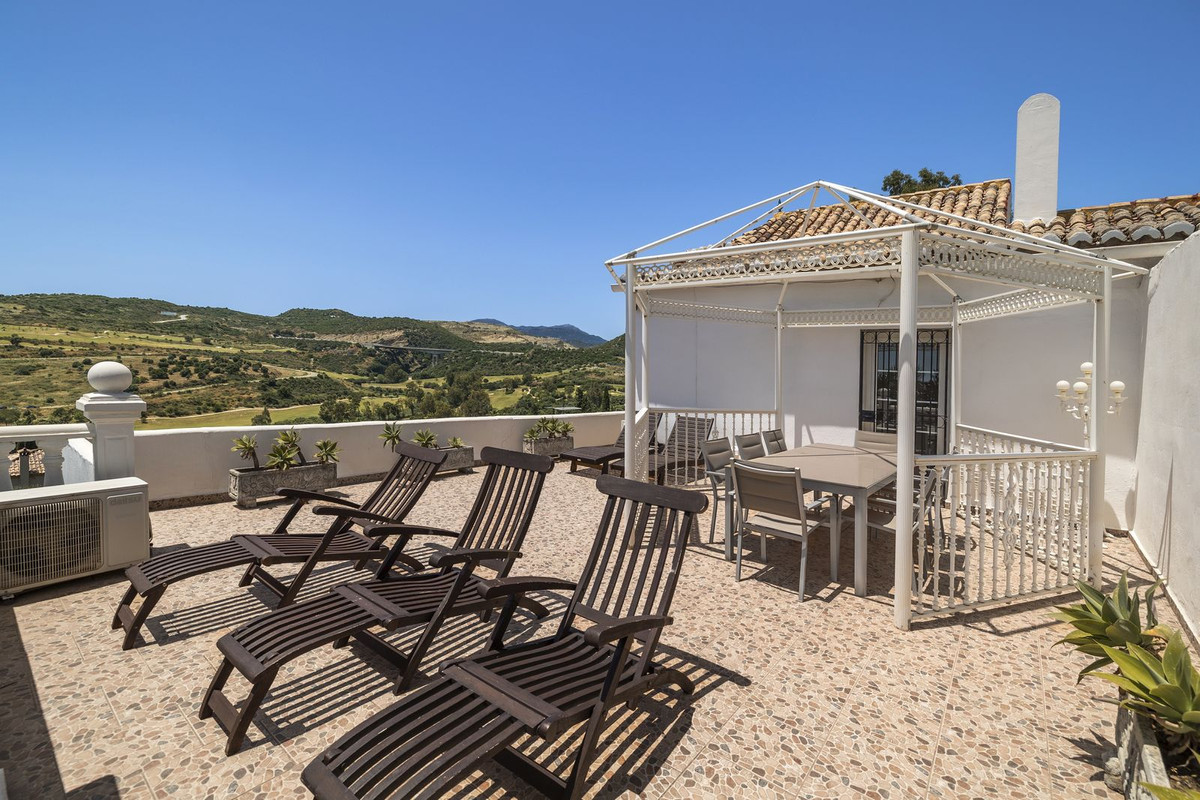 Se vende Villa - Chalet de 6 dormitorios en Costa Del Sol, Málaga, España