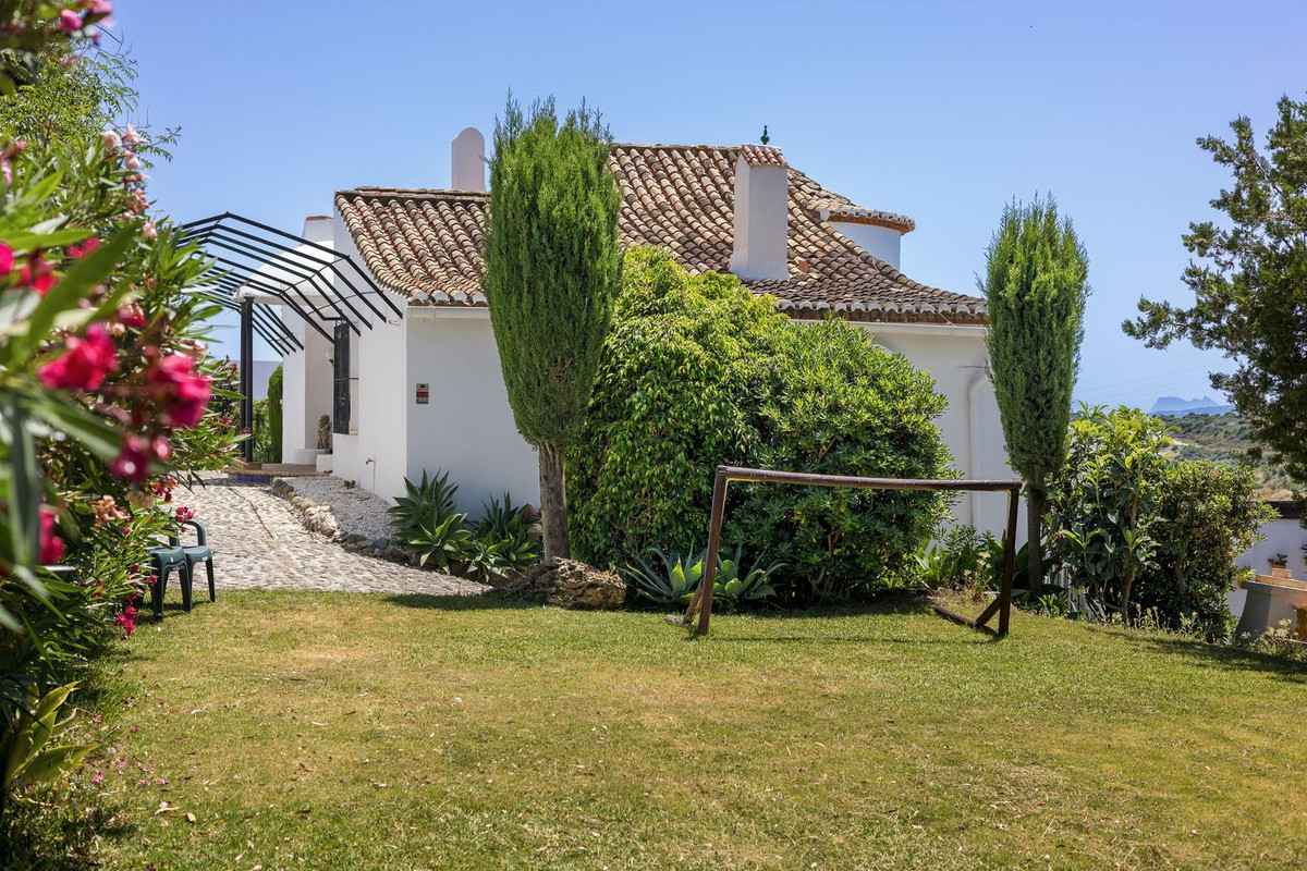Se vende Villa - Chalet de 6 dormitorios en Costa Del Sol, Málaga, España