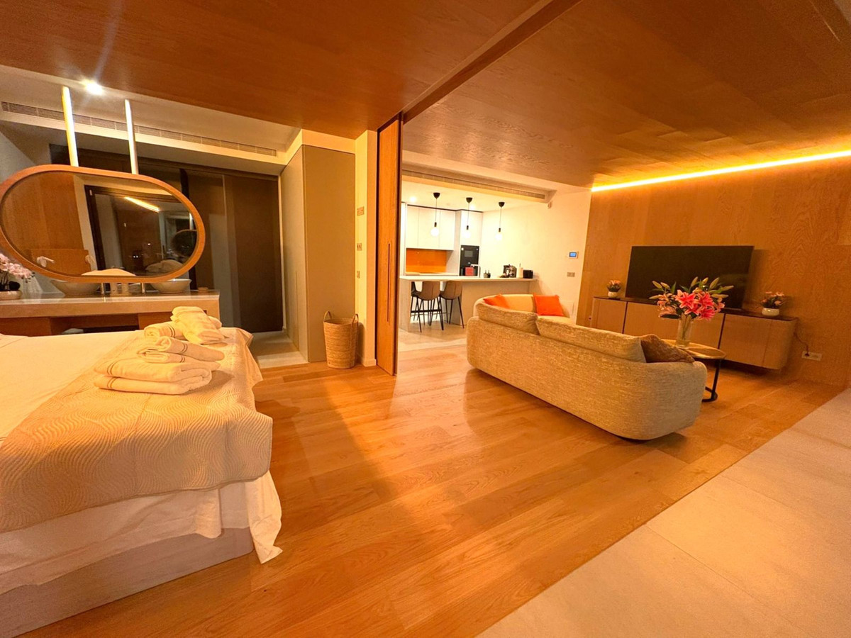 Se vende Apartamento Planta Media de 2 dormitorios en Costa Del Sol, Málaga, España