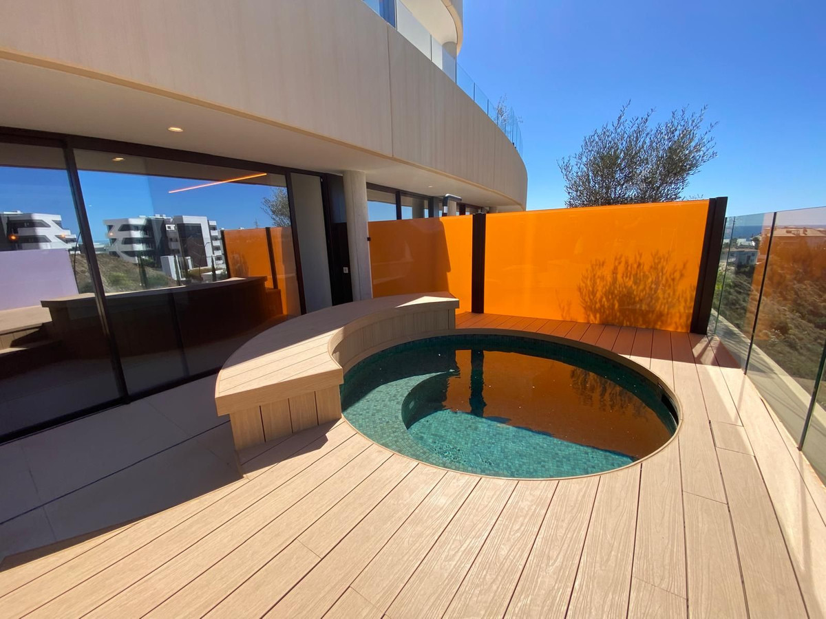 Se vende Apartamento Planta Media de 2 dormitorios en Costa Del Sol, Málaga, España