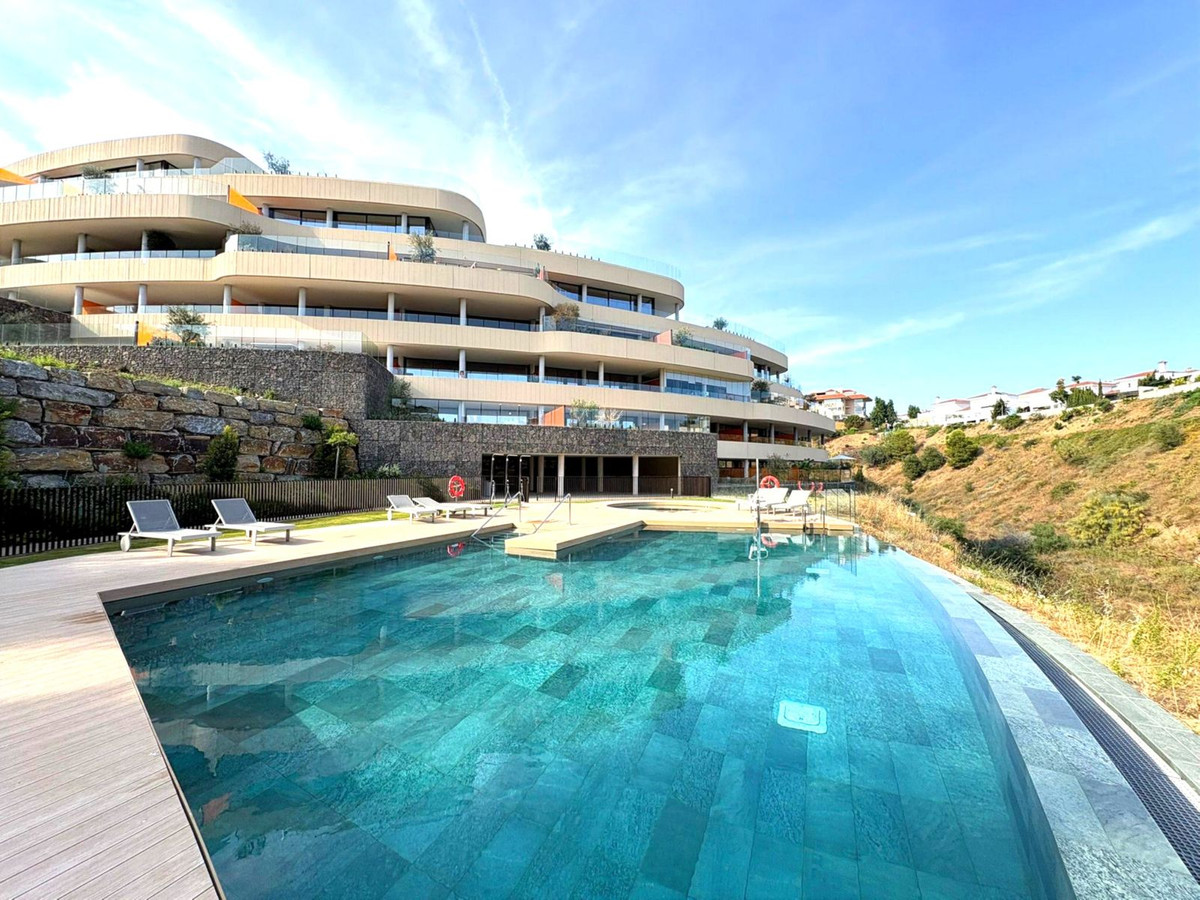 Se vende Apartamento Planta Media de 2 dormitorios en Costa Del Sol, Málaga, España