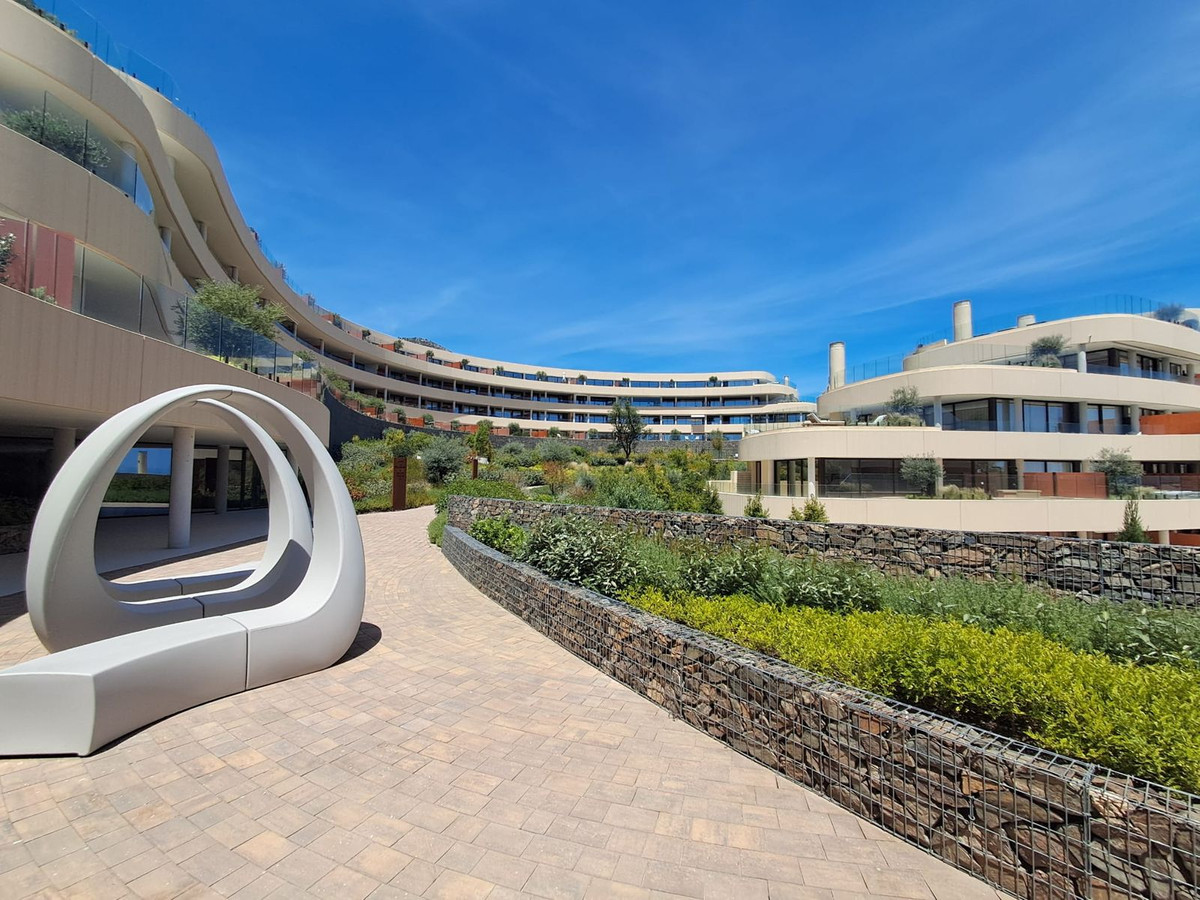 Se vende Apartamento Planta Media de 2 dormitorios en Costa Del Sol, Málaga, España
