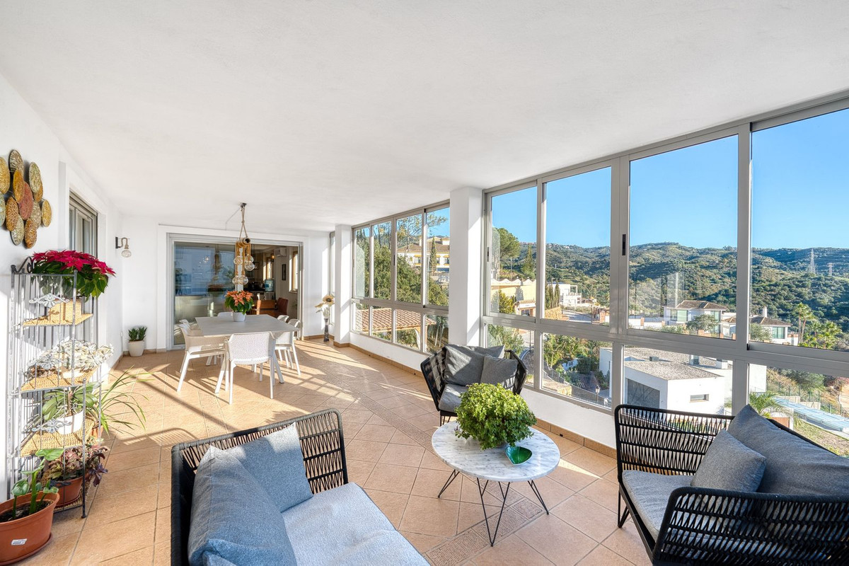 8 Bed Townhouse for sale in Elviria Costa Del Sol, Málaga, Spain