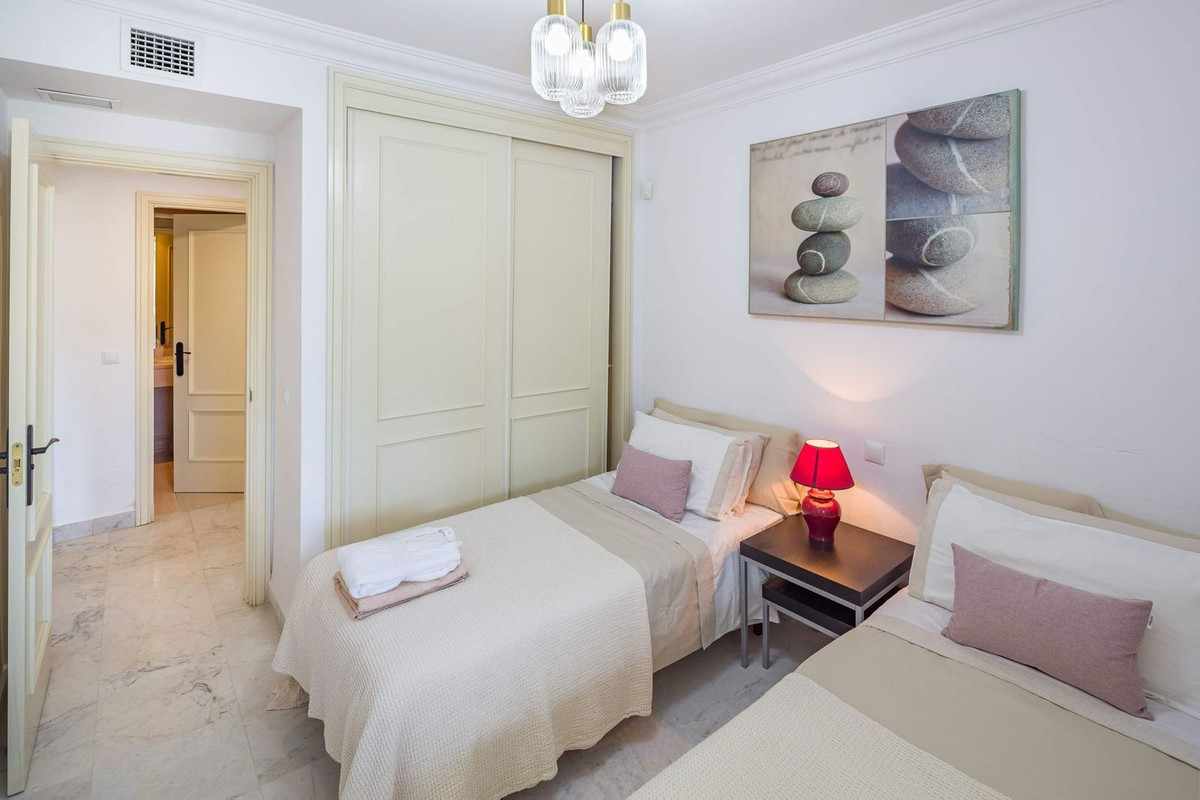 2 Bed Apartment for sale in Puerto Banús Costa Del Sol, Málaga, Spain