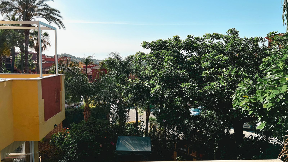 2 Bed Apartment for sale in Reserva De Marbella Costa Del Sol, Málaga, Spain