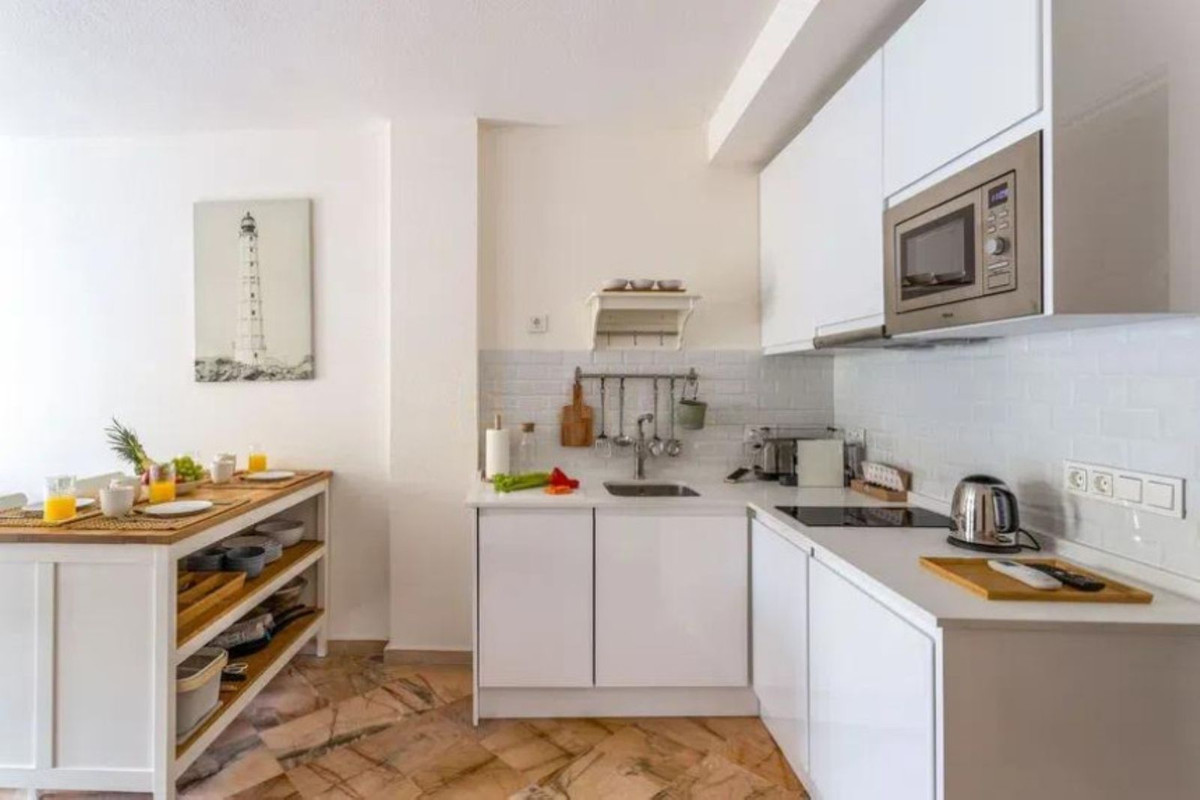 Se vende Estudio Planta Media  en Costa Del Sol, Málaga, España