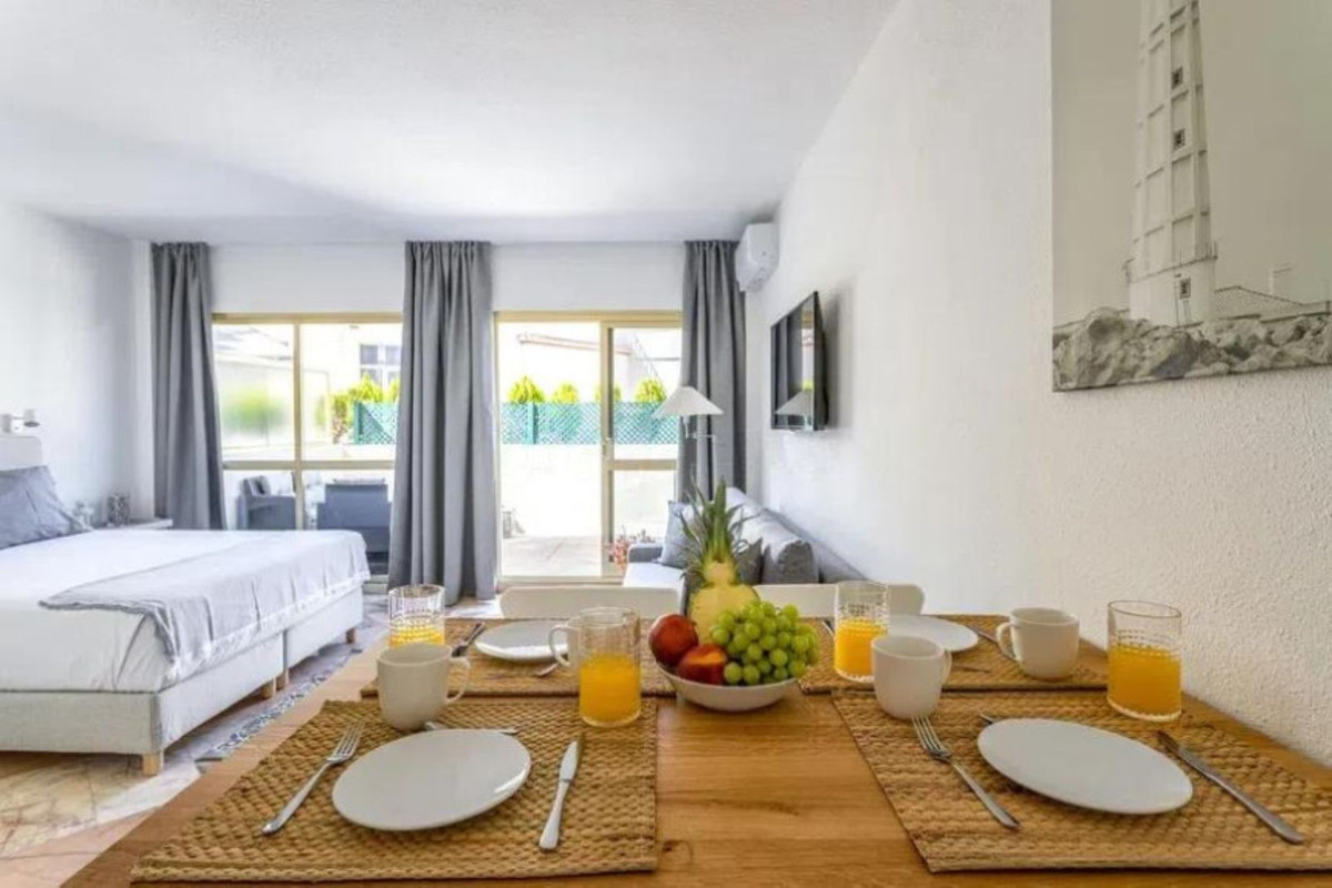Se vende Estudio Planta Media  en Costa Del Sol, Málaga, España