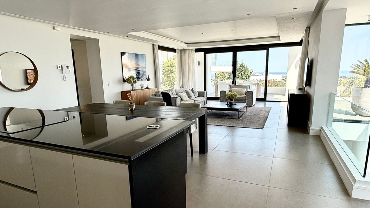 Se vende Villa - Chalet de 4 dormitorios en Costa Del Sol, Málaga, España
