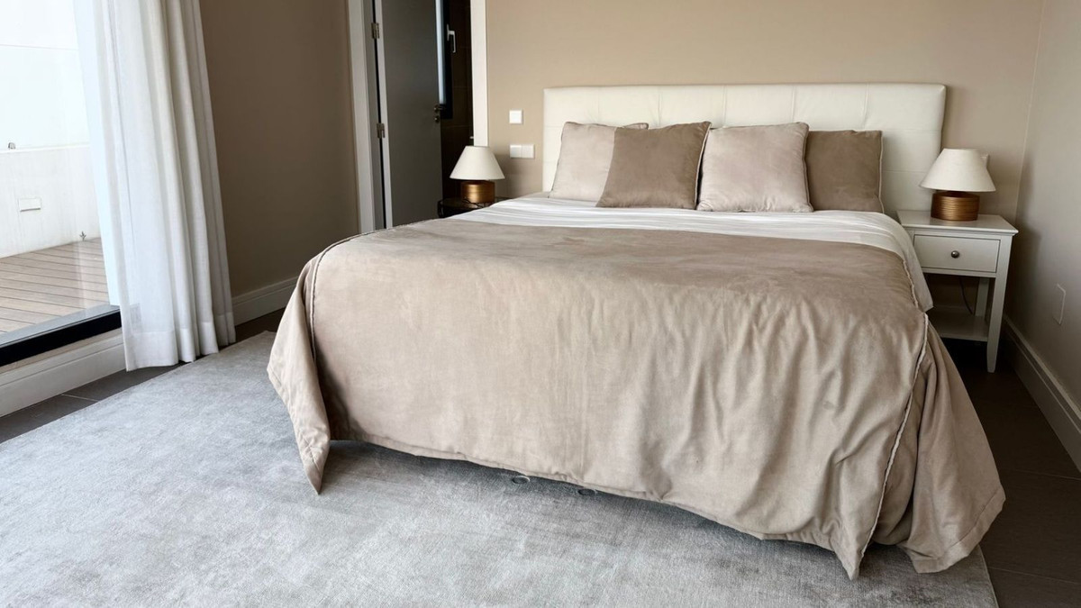 Se vende Villa - Chalet de 4 dormitorios en Costa Del Sol, Málaga, España