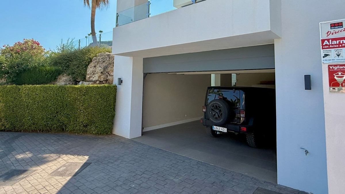 Se vende Villa - Chalet de 4 dormitorios en Costa Del Sol, Málaga, España