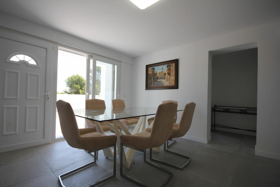 5 Bed Townhouse for sale in La Nucia Costa Blanca, Alicante, Spain
