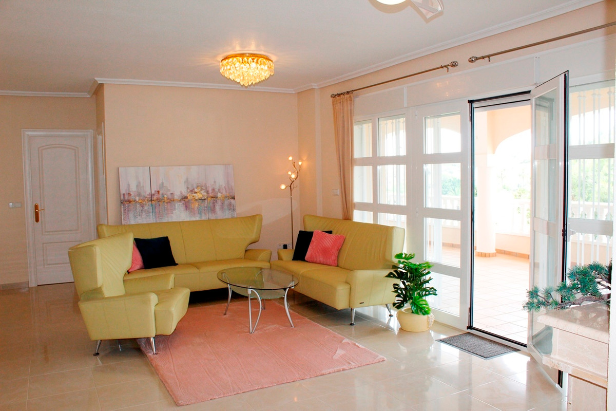 4 Bed Townhouse for sale in Orihuela Costa Costa Blanca, Alicante, Spain
