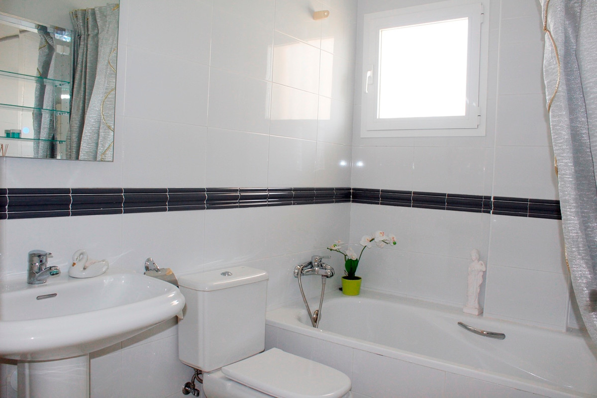 4 Bed Townhouse for sale in Orihuela Costa Costa Blanca, Alicante, Spain
