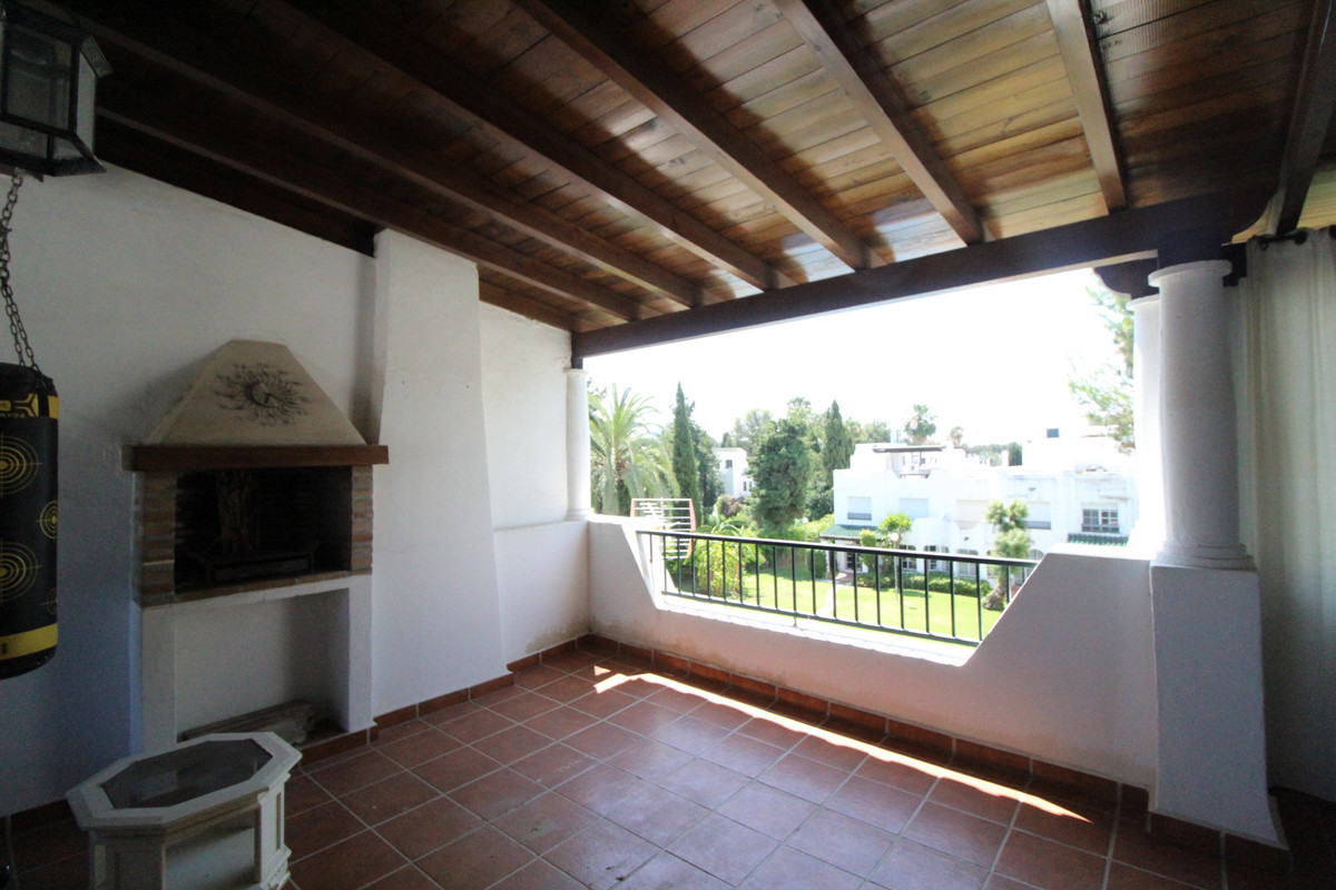 3 Bed Townhouse for sale in Nueva Andalucía Costa Del Sol, Málaga, Spain