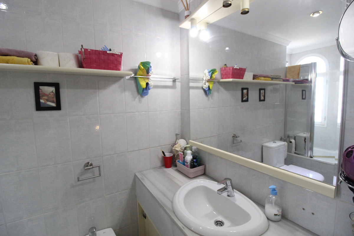 3 Bed Townhouse for sale in Nueva Andalucía Costa Del Sol, Málaga, Spain