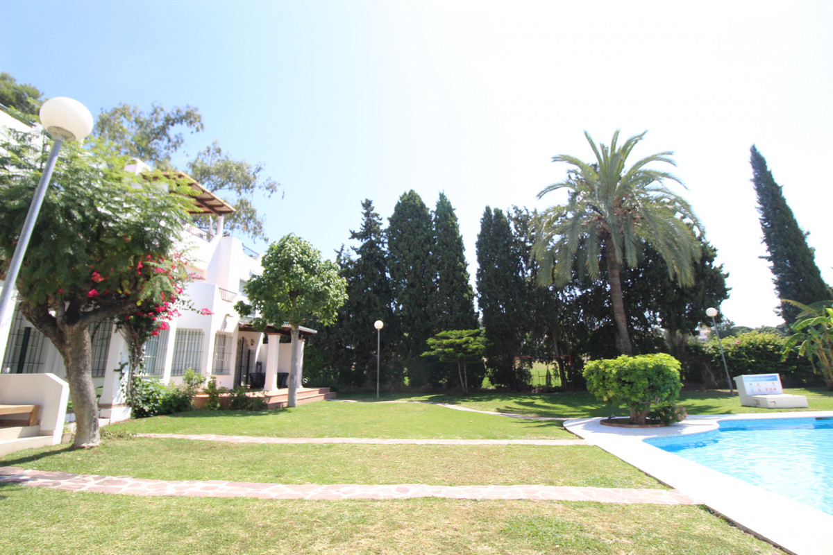 3 Bed Townhouse for sale in Nueva Andalucía Costa Del Sol, Málaga, Spain