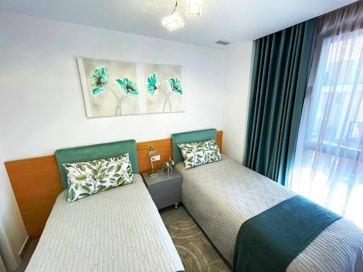 Se vende Apartamento Planta Media de 3 dormitorios en Costa Blanca, Alicante, España