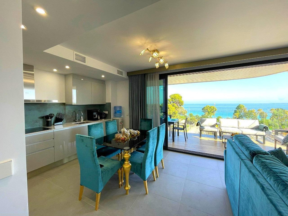 Se vende Apartamento Planta Media de 3 dormitorios en Costa Blanca, Alicante, España
