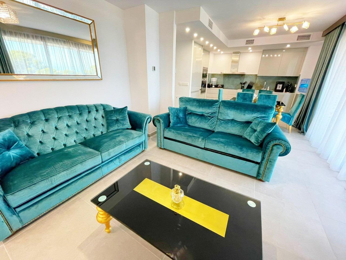 Se vende Apartamento Planta Media de 3 dormitorios en Costa Blanca, Alicante, España