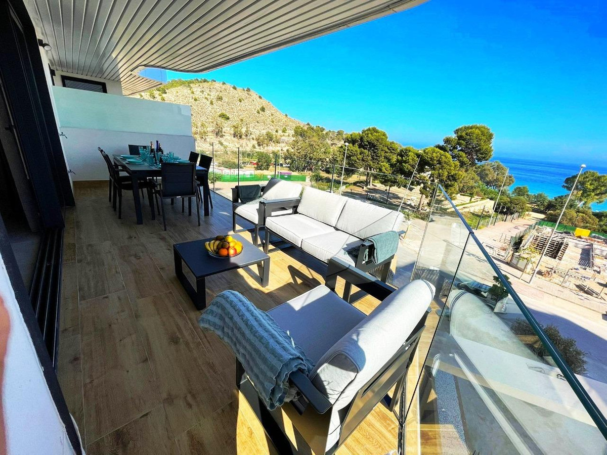 Se vende Apartamento Planta Media de 3 dormitorios en Costa Blanca, Alicante, España