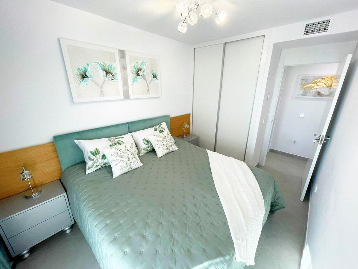 Se vende Apartamento Planta Media de 3 dormitorios en Costa Blanca, Alicante, España