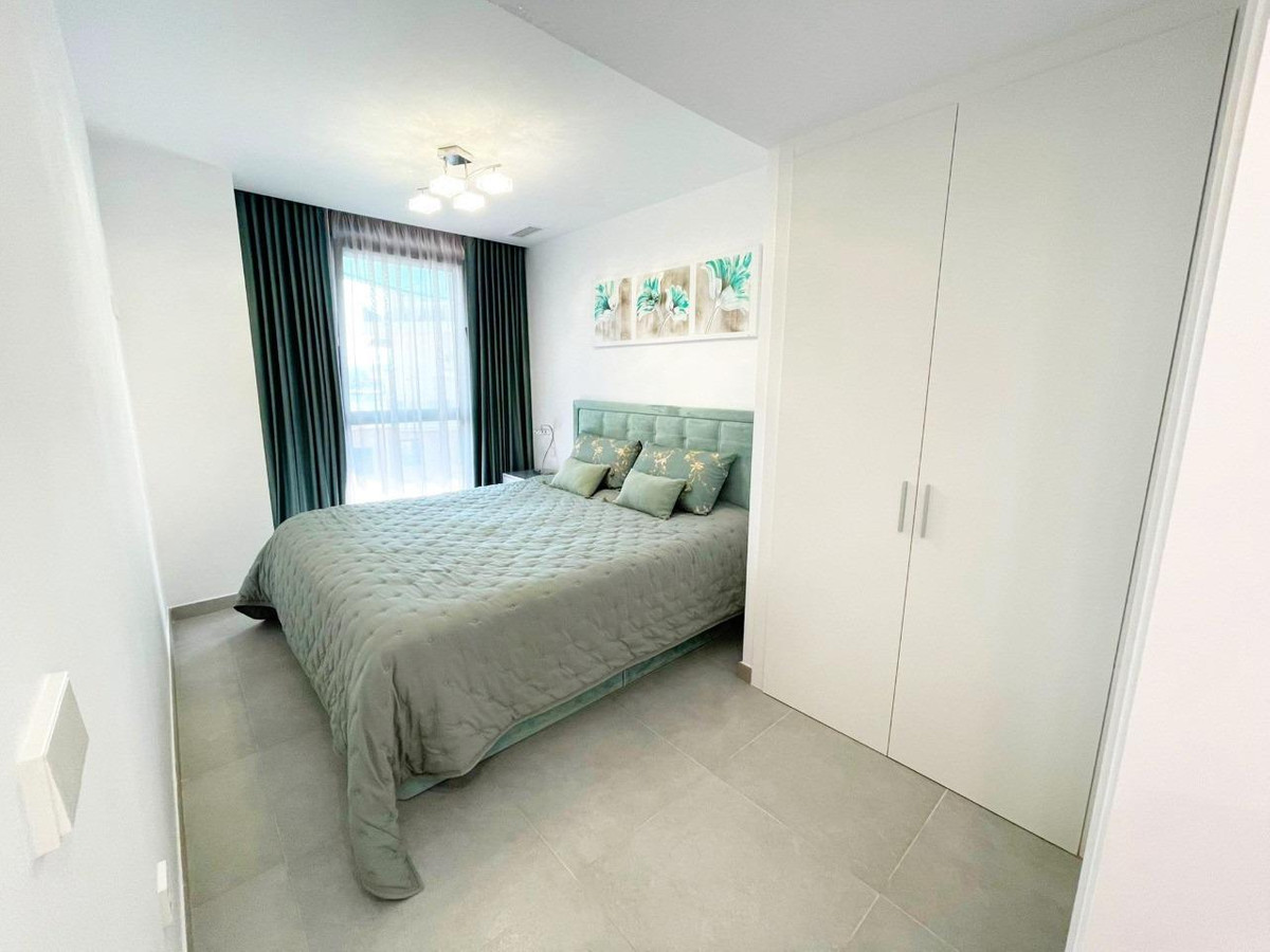 Se vende Apartamento Planta Media de 3 dormitorios en Costa Blanca, Alicante, España