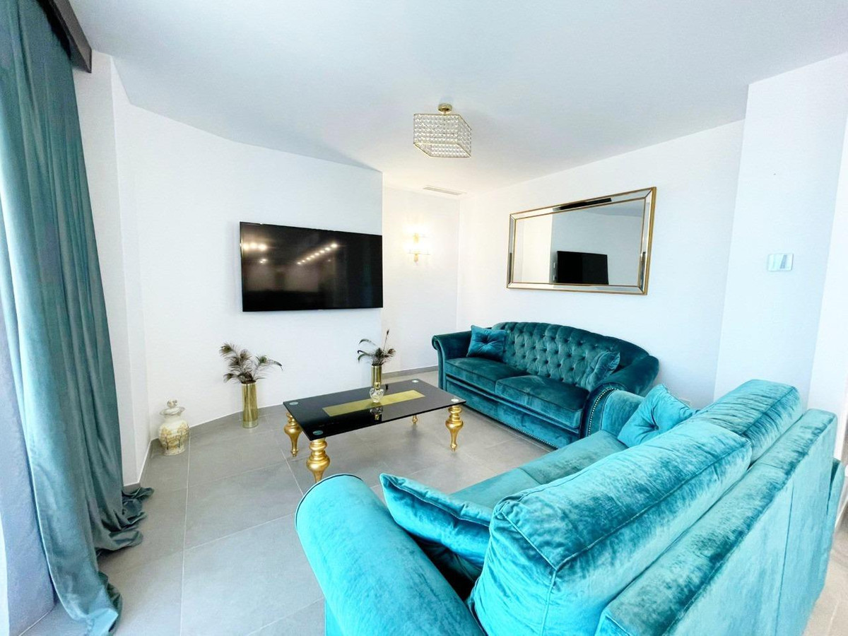 Se vende Apartamento Planta Media de 3 dormitorios en Costa Blanca, Alicante, España
