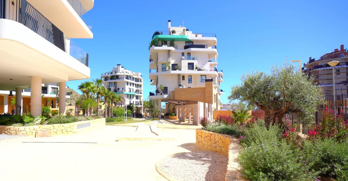 Se vende Apartamento Planta Media de 3 dormitorios en Costa Blanca, Alicante, España