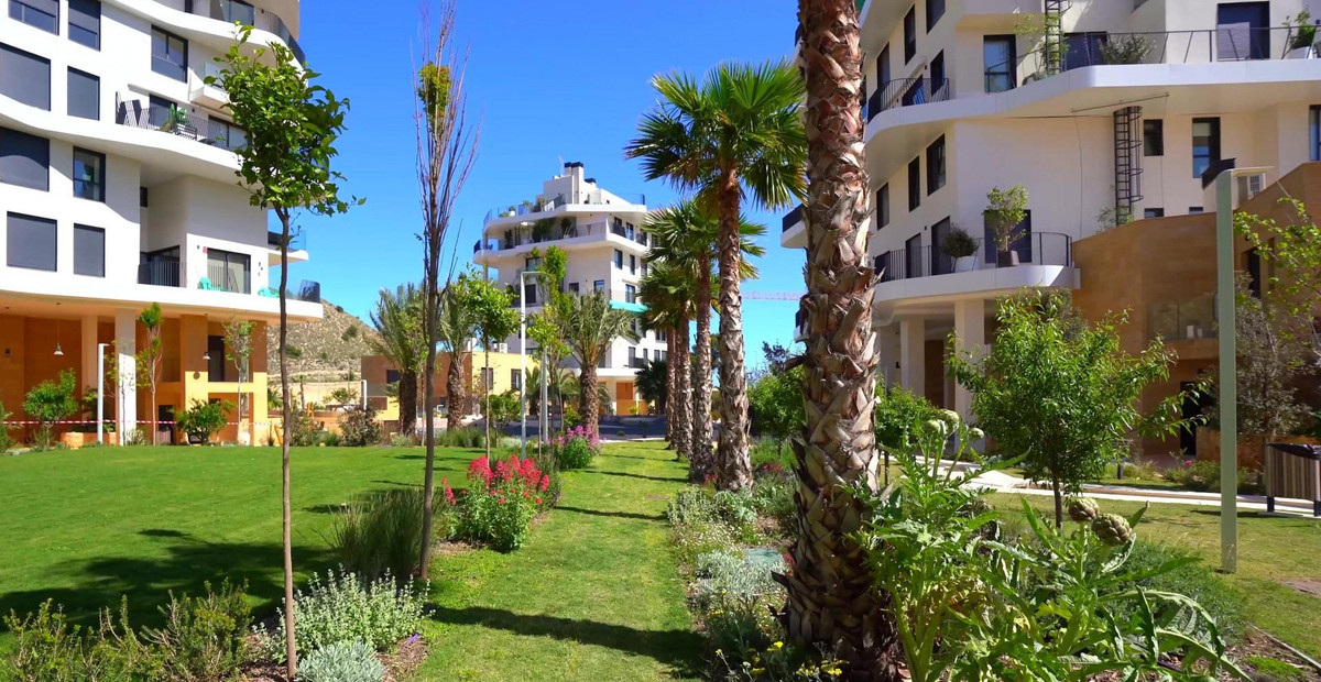 Se vende Apartamento Planta Media de 3 dormitorios en Costa Blanca, Alicante, España
