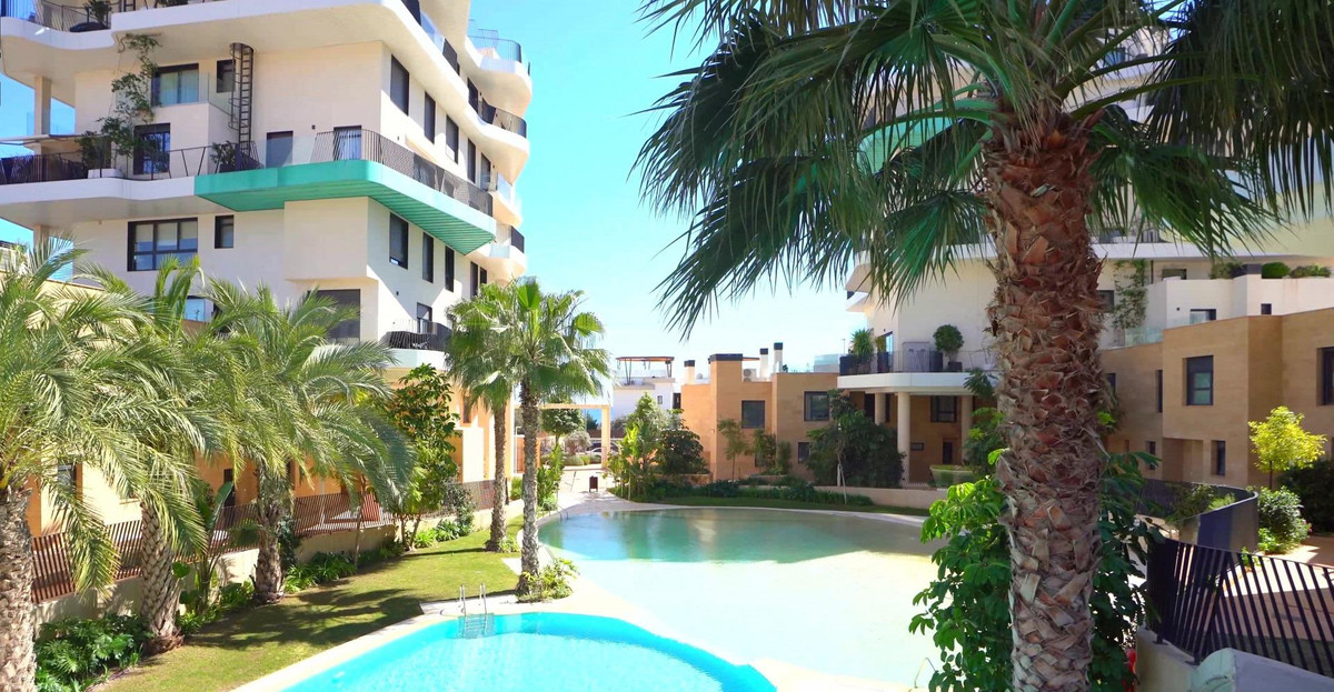 Se vende Apartamento Planta Media de 3 dormitorios en Costa Blanca, Alicante, España