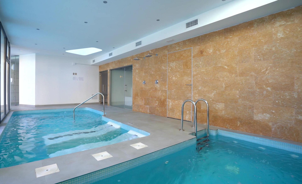 Se vende Apartamento Planta Media de 3 dormitorios en Costa Blanca, Alicante, España