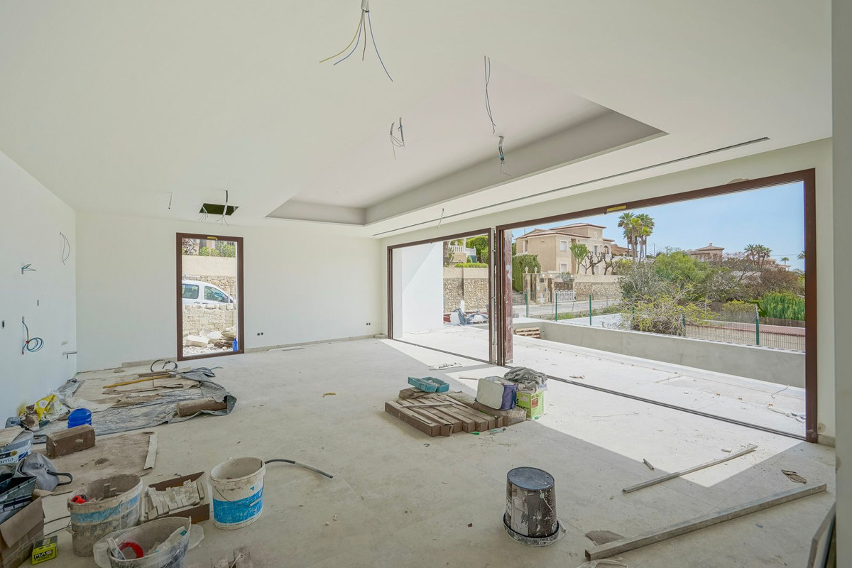 4 Bed Townhouse for sale in Calpe Costa Blanca, Alicante, Spain