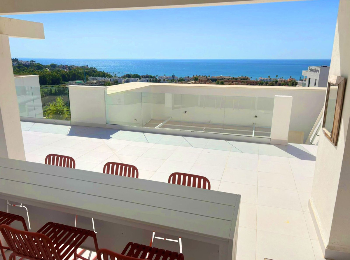 2 Bed Apartment for sale in Casares Playa Costa Del Sol, Málaga, Spain