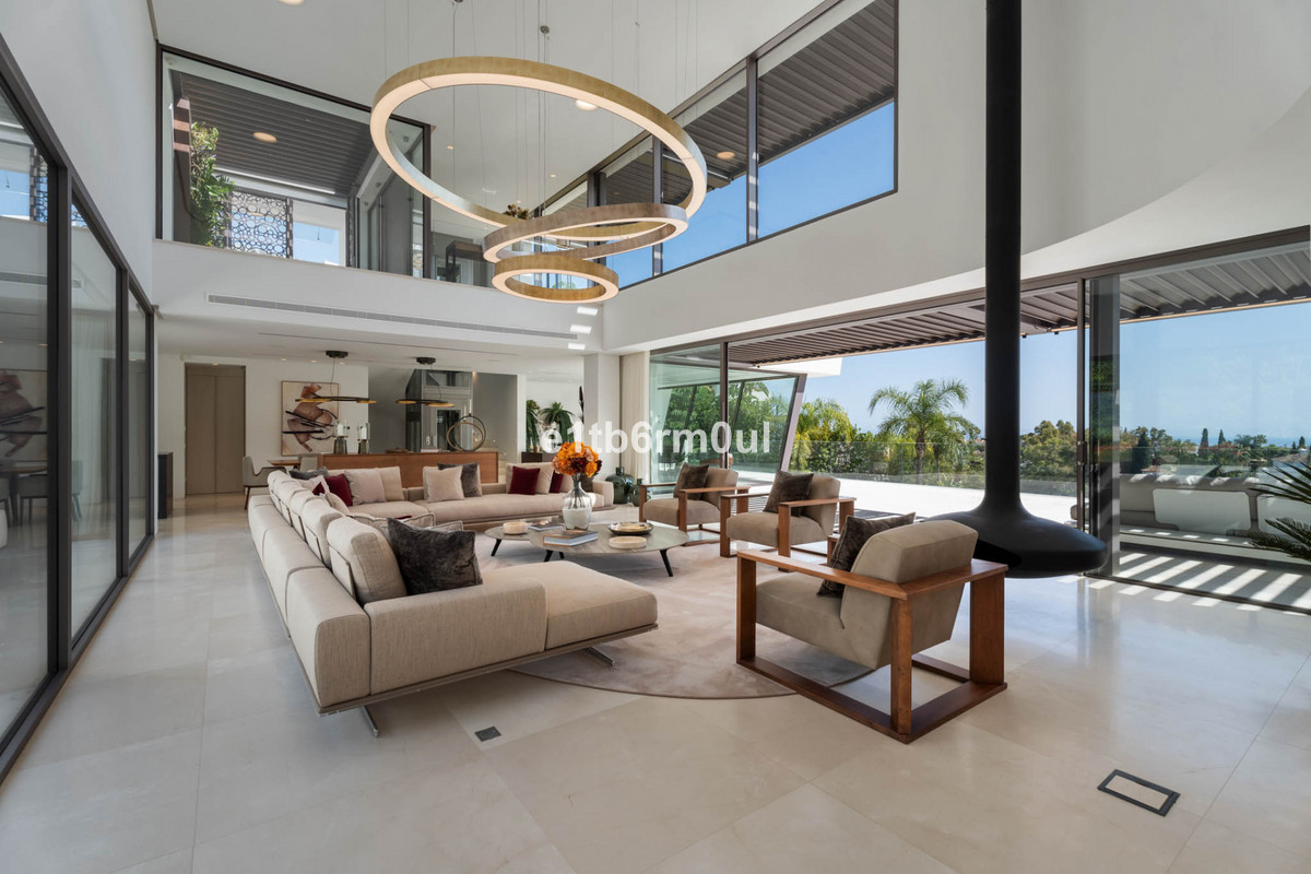 Se vende Villa - Chalet de 6 dormitorios en Costa Del Sol, Málaga, España