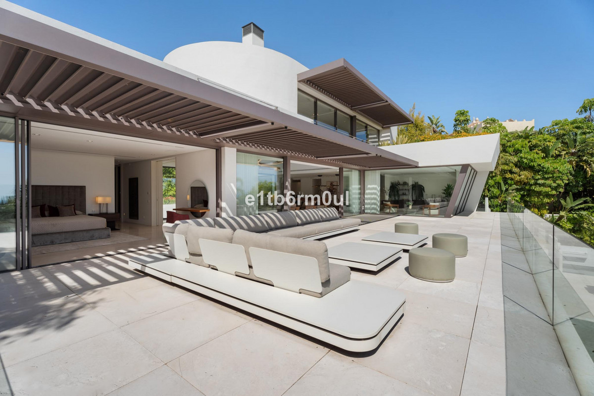Se vende Villa - Chalet de 6 dormitorios en Costa Del Sol, Málaga, España