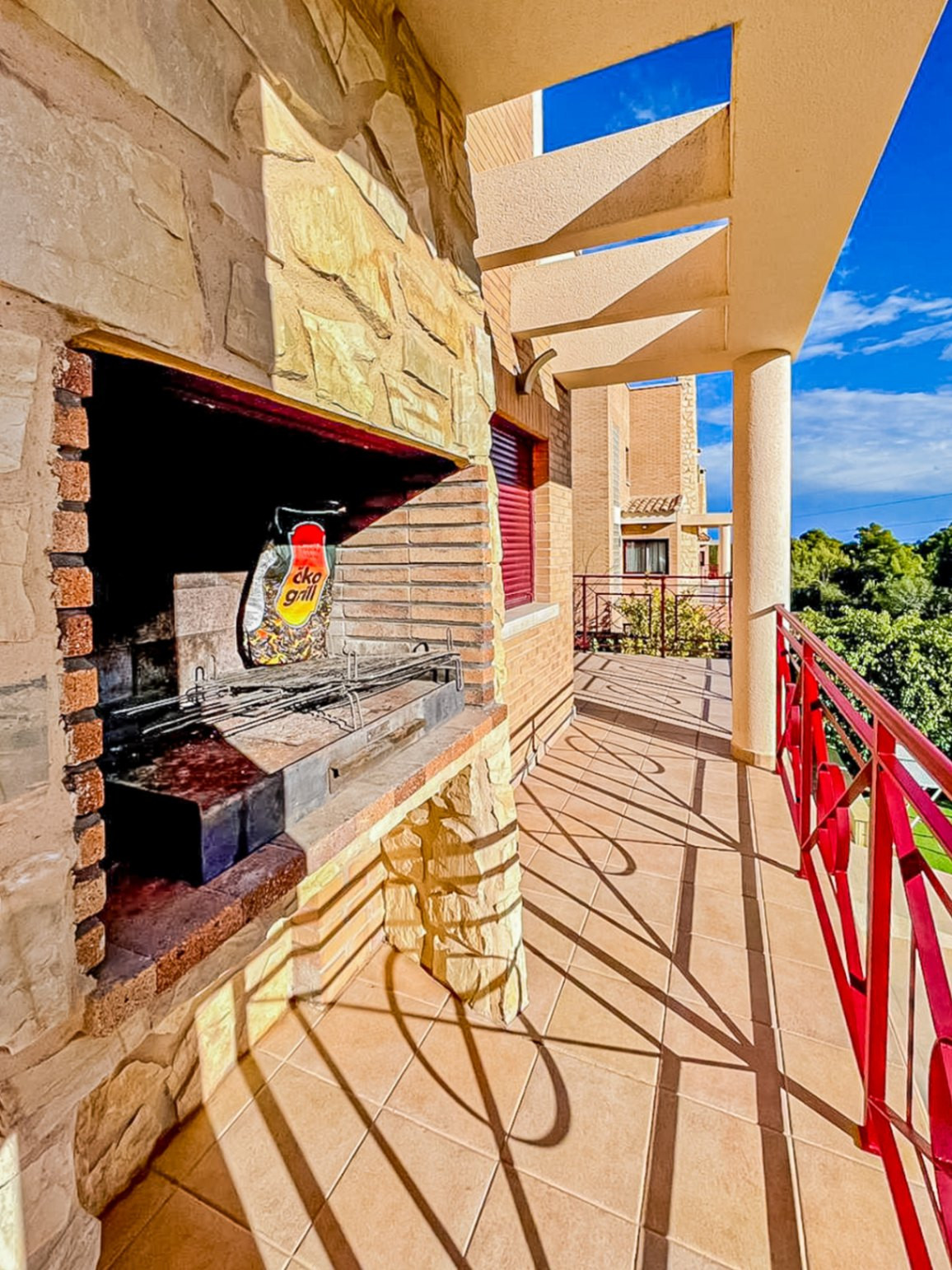 Se vende Villa - Chalet de 4 dormitorios en Costa Blanca, Alicante, España
