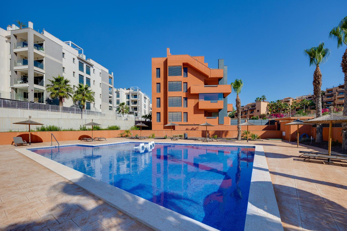 Se vende Apartamento Planta Baja de 2 dormitorios en Costa Blanca, Alicante, España