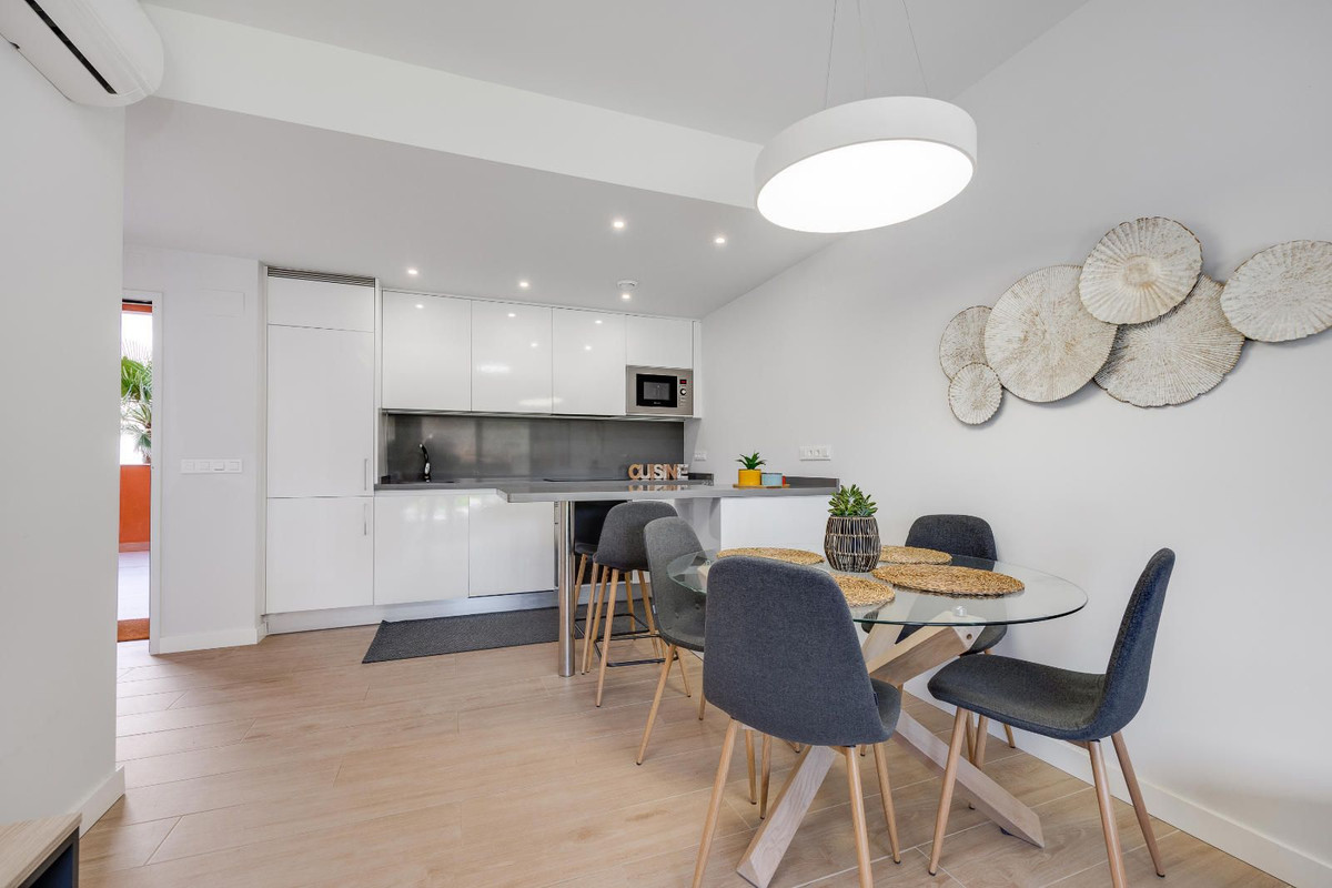 Se vende Apartamento Planta Baja de 2 dormitorios en Costa Blanca, Alicante, España