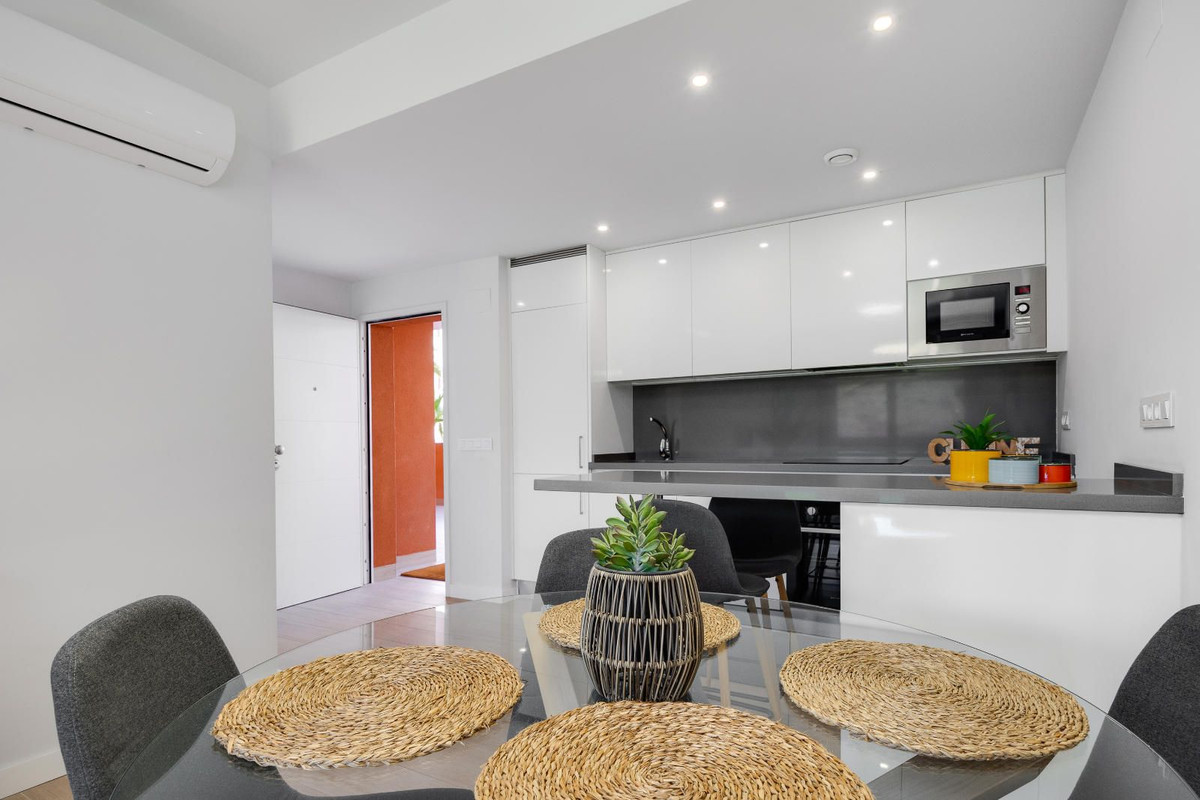 Se vende Apartamento Planta Baja de 2 dormitorios en Costa Blanca, Alicante, España