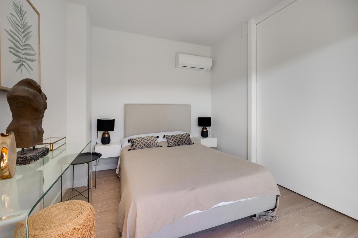 Se vende Apartamento Planta Baja de 2 dormitorios en Costa Blanca, Alicante, España