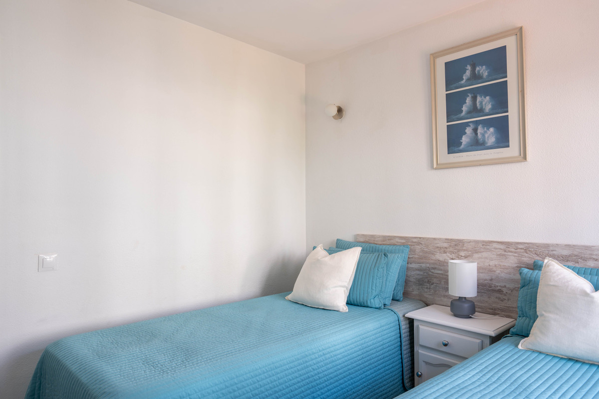 Se vende Adosada de 2 dormitorios en Costa Del Sol, Málaga, España
