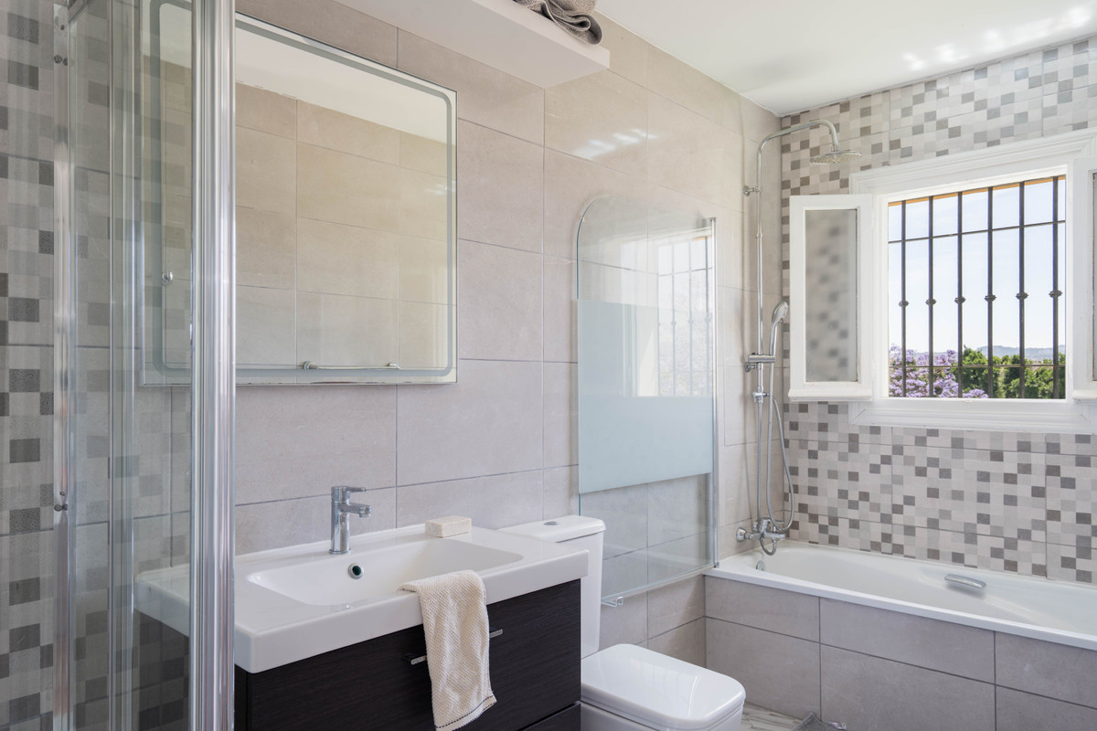 Se vende Adosada de 2 dormitorios en Costa Del Sol, Málaga, España