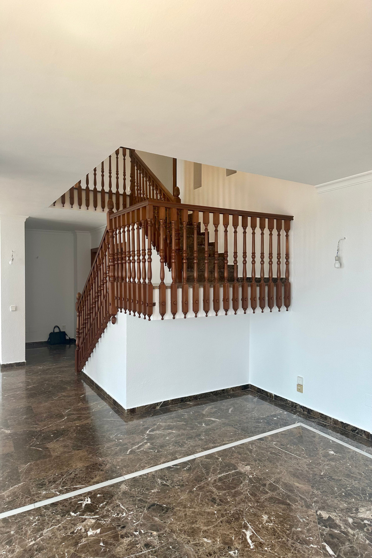 4 Bed Apartment for sale in Málaga Costa Del Sol, Málaga, Spain