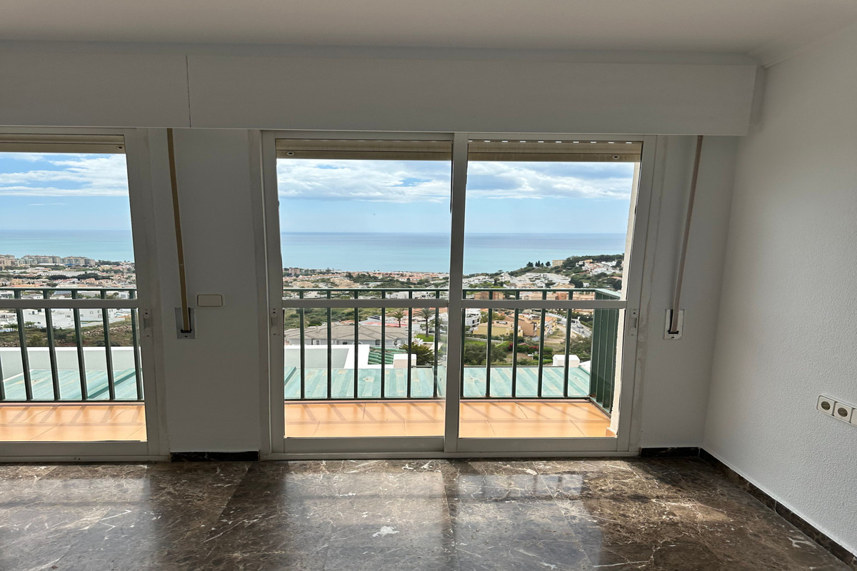 4 Bed Apartment for sale in Málaga Costa Del Sol, Málaga, Spain