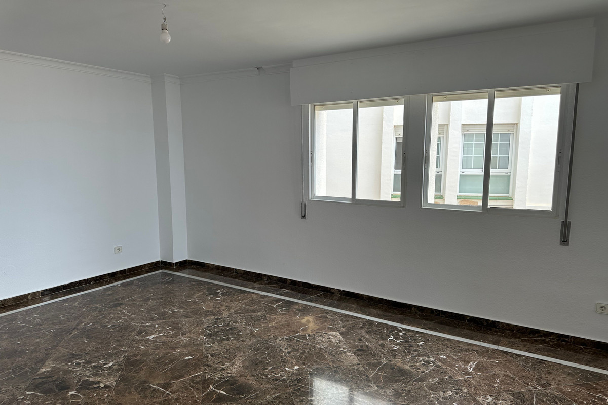 4 Bed Apartment for sale in Málaga Costa Del Sol, Málaga, Spain