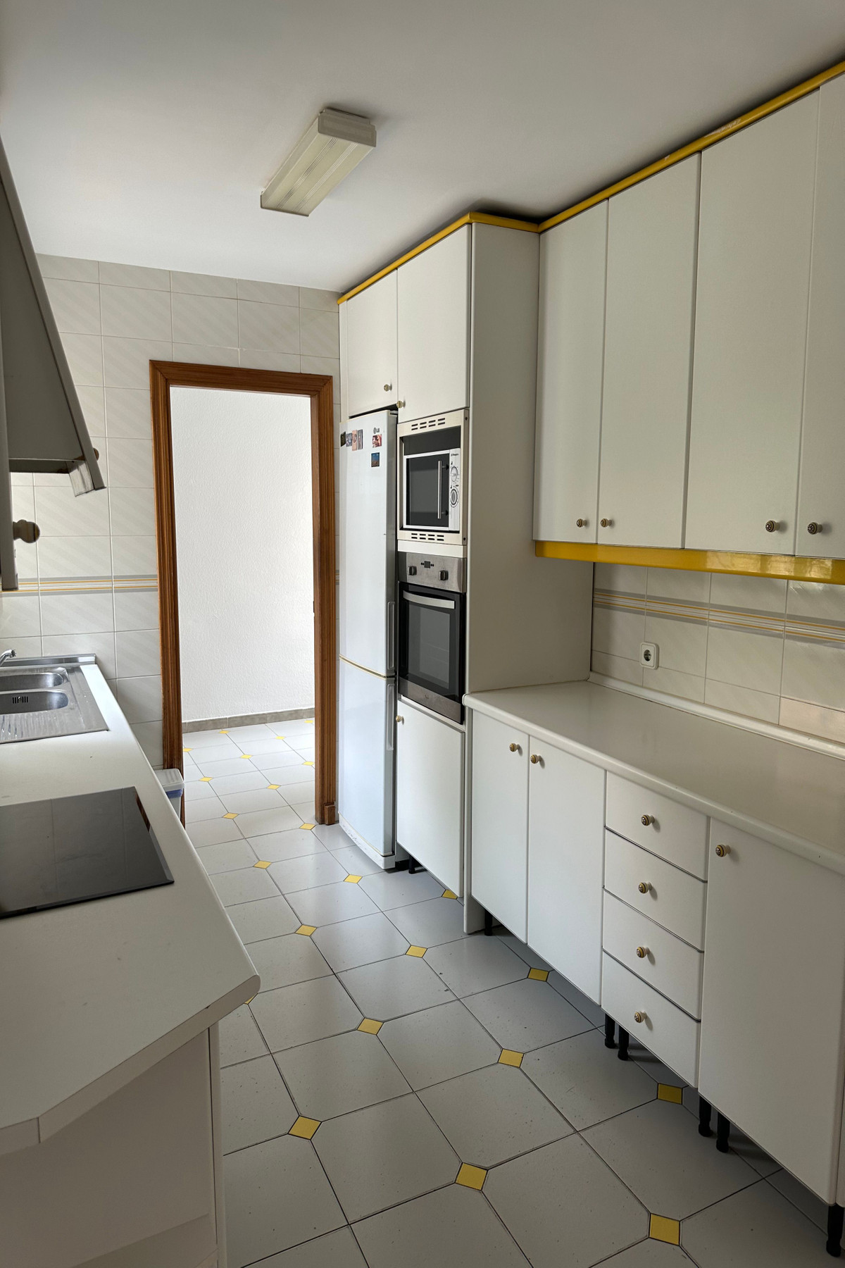 4 Bed Apartment for sale in Málaga Costa Del Sol, Málaga, Spain