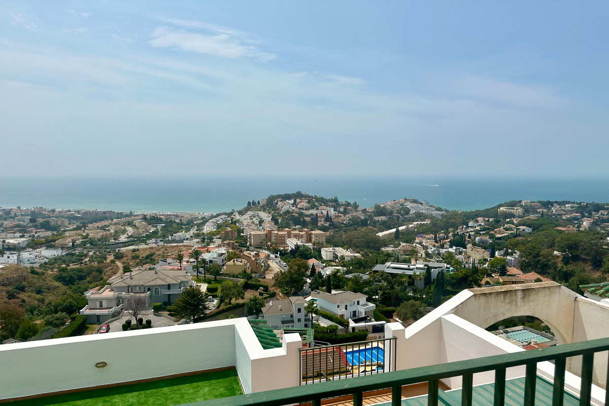 4 Bed Apartment for sale in Málaga Costa Del Sol, Málaga, Spain